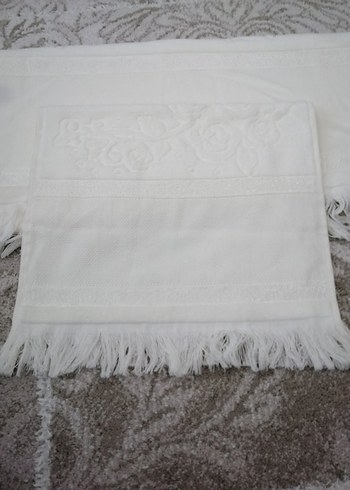 Analı kızlı krem Havlu Seti - Görsel 2