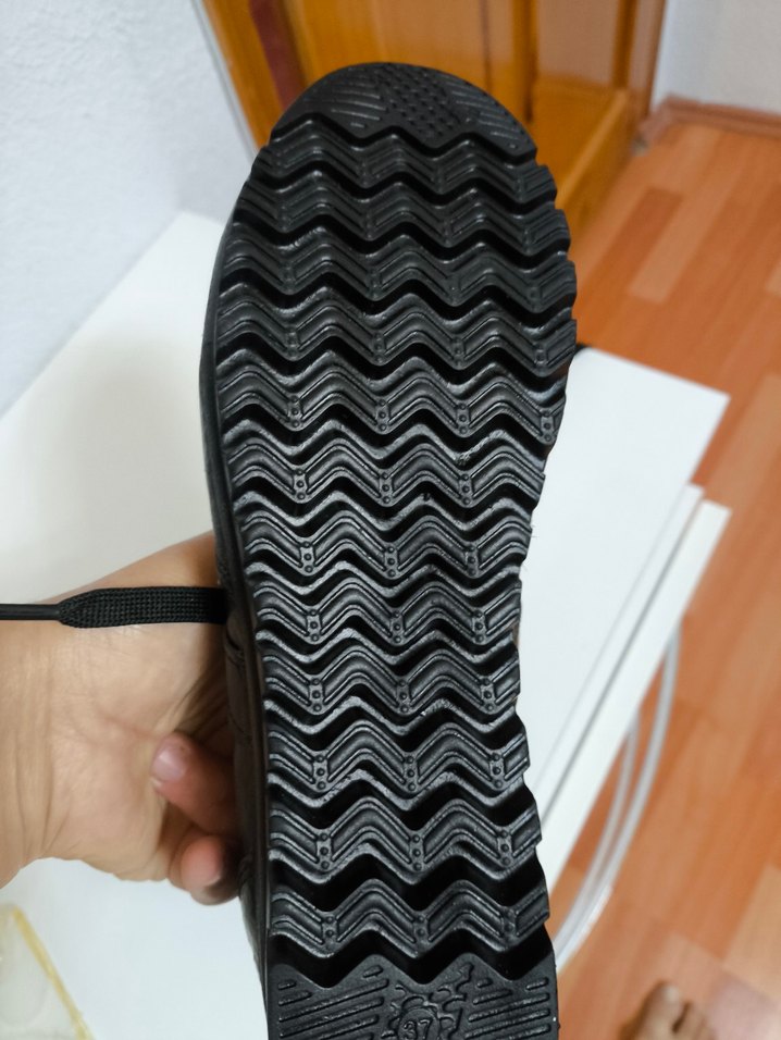 Siyah Minimalist Gotik bay bayan Ayakkabı Bağcıkları - Görsel 2