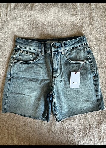 Urban Outfitters Bermuda şort