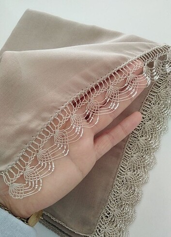 Zara Boncuklu igne oyası