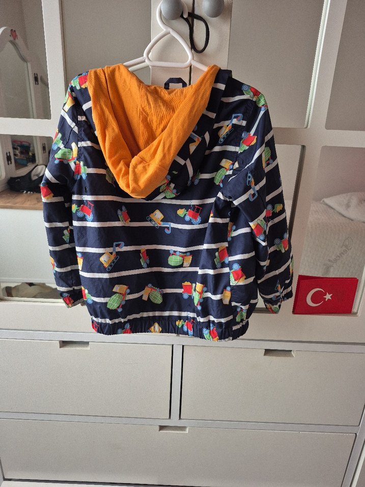 Çocuk Çok Renkli Baskılı Düğmeli Yağmurluk - Görsel 5