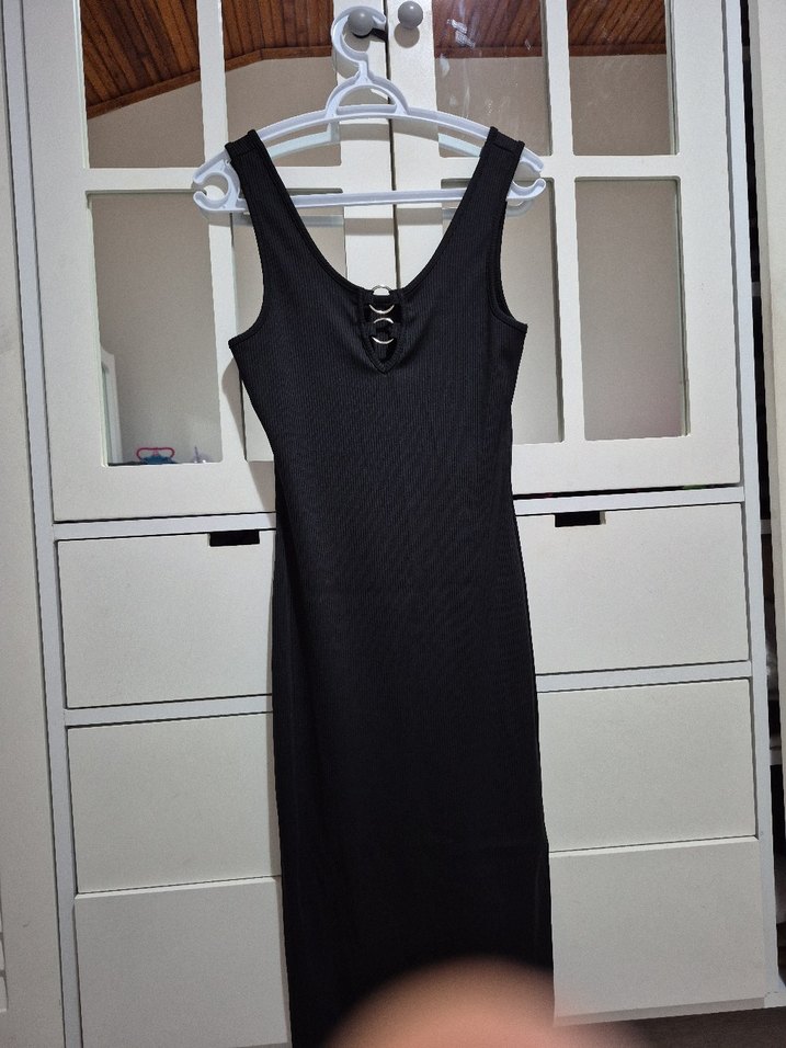 Siyah V Yaka Uzun Kadın Elbise - Görsel 2