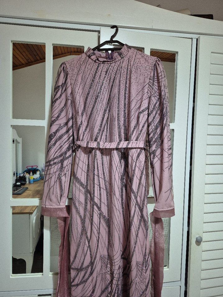 Pembe Pilili Uzun Bohem Elbise - Görsel 2