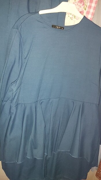 Pantolonlu takim 40-42 beden uyumludur