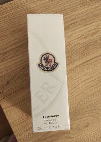 Moncler Pour Homme Erkek duş Jeli 100 ml - Görsel 3