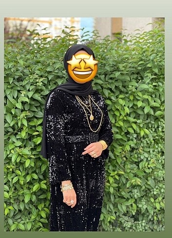 Siyah pullu abiye elbise