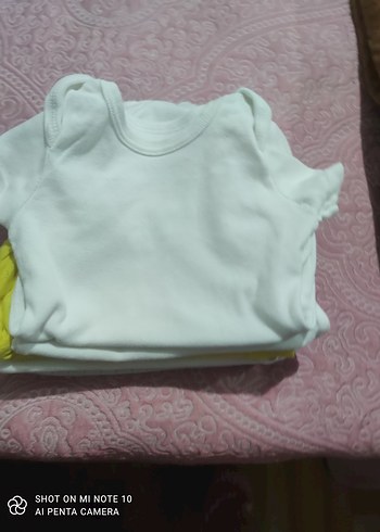 Chicco Beyaz Pamuklu Kolsuz Bebek Body - Görsel 5