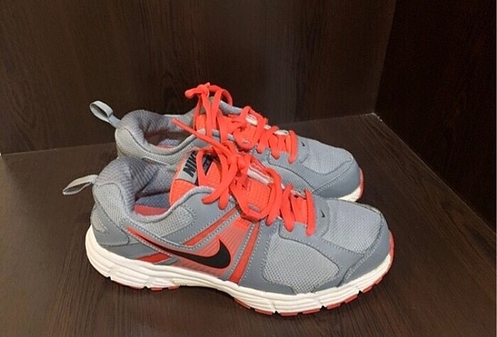 37,5 Beden gri Renk Orjinal Nike