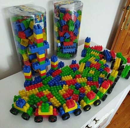 240 parça Lego 9 adet Lego araba hediyeli