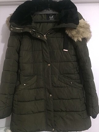 ZARA MONT