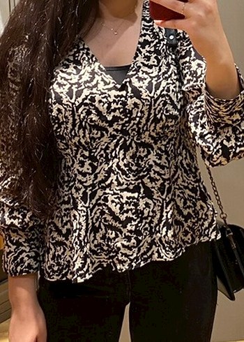 H&M zebra desenli şık bluz