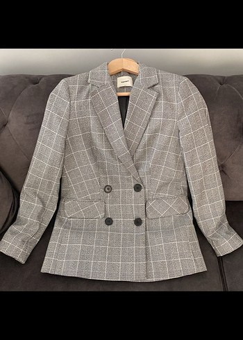 Kadın Gri Ekose Kısa Kesim Blazer Ceket