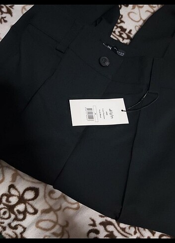 38 Beden SİYAH PANTOLON