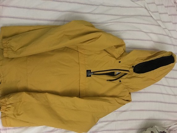 pull&bear yağmurluk
