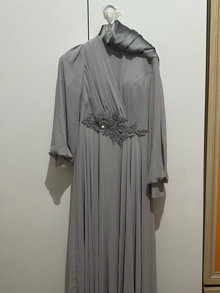 Kadın abiye - Görsel 2