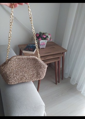 Zincir Detaylı dore metalik ipten örgü Kadın Portföy Çanta - Görsel 2