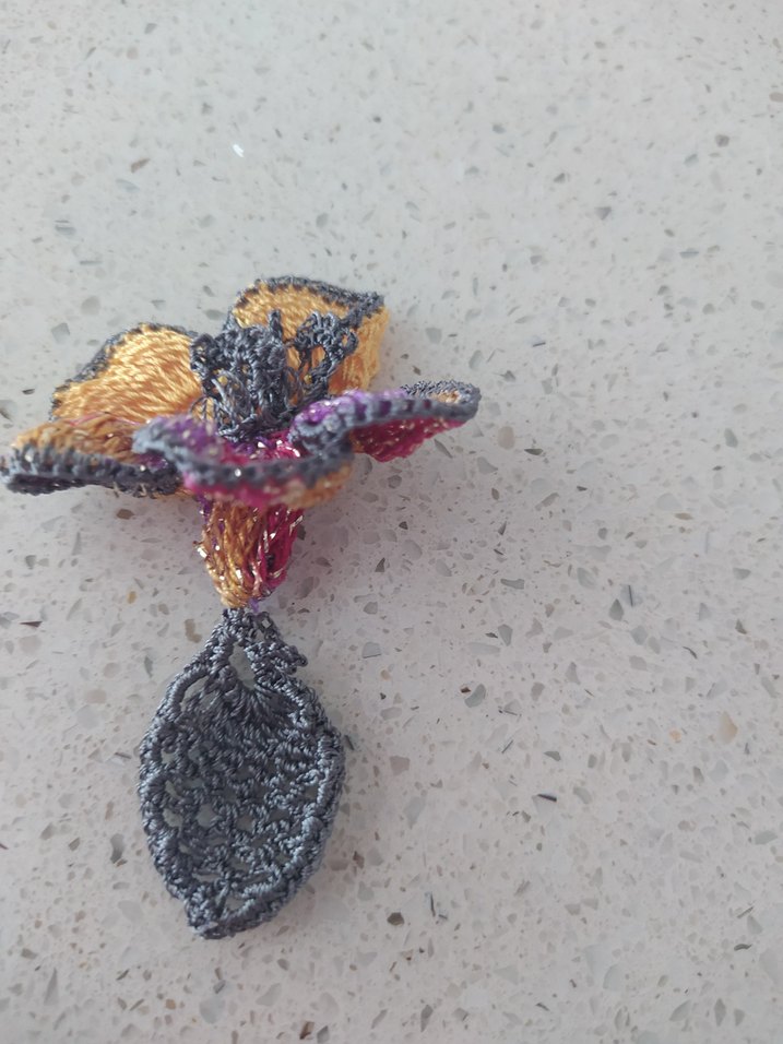 Renkli İşlemeli Bohem Çiçek Broş - Görsel 2