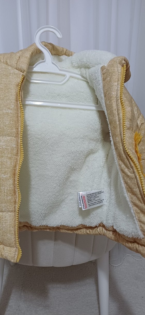 Kürklü Kapüşonlu Erkek Çocuk Mont - Görsel 3