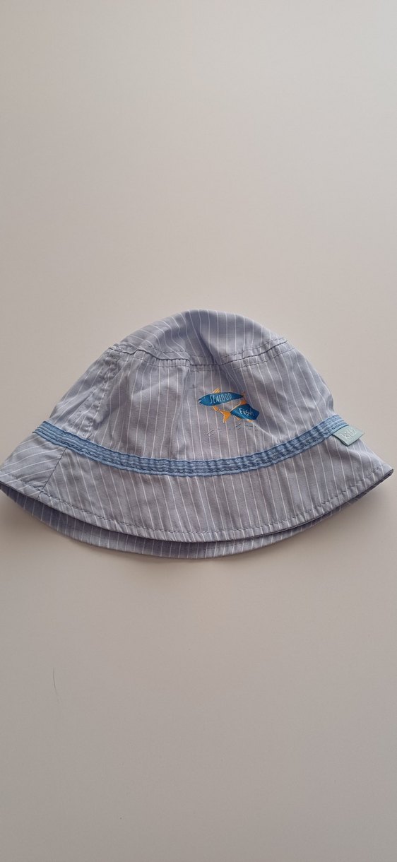 Mavi Çizgili Balık Desenli Şapka - Görsel 2