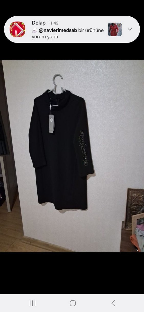 Uzun Kollu Siyah Kadın krep kışlık

 Elbise - Görsel 2