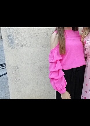 Kadın pembe bluz