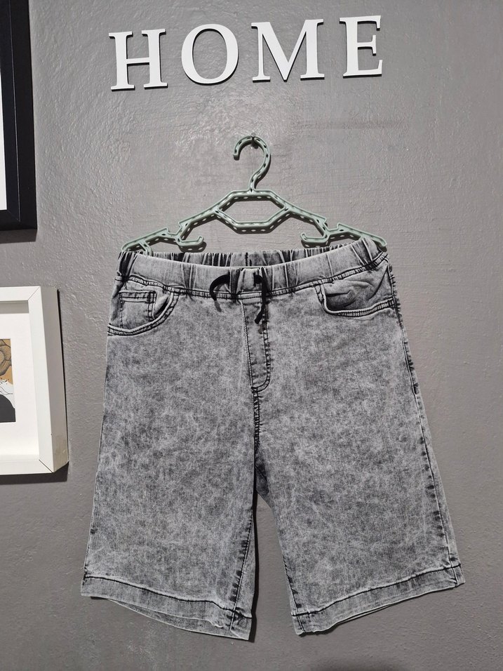 Gri Batik Desenli Erkek Denim Şort - Görsel 3