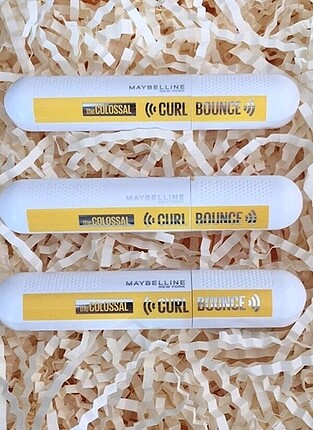 MAYBELLİNE COLOSSAL CURL MASKARA SİYAH