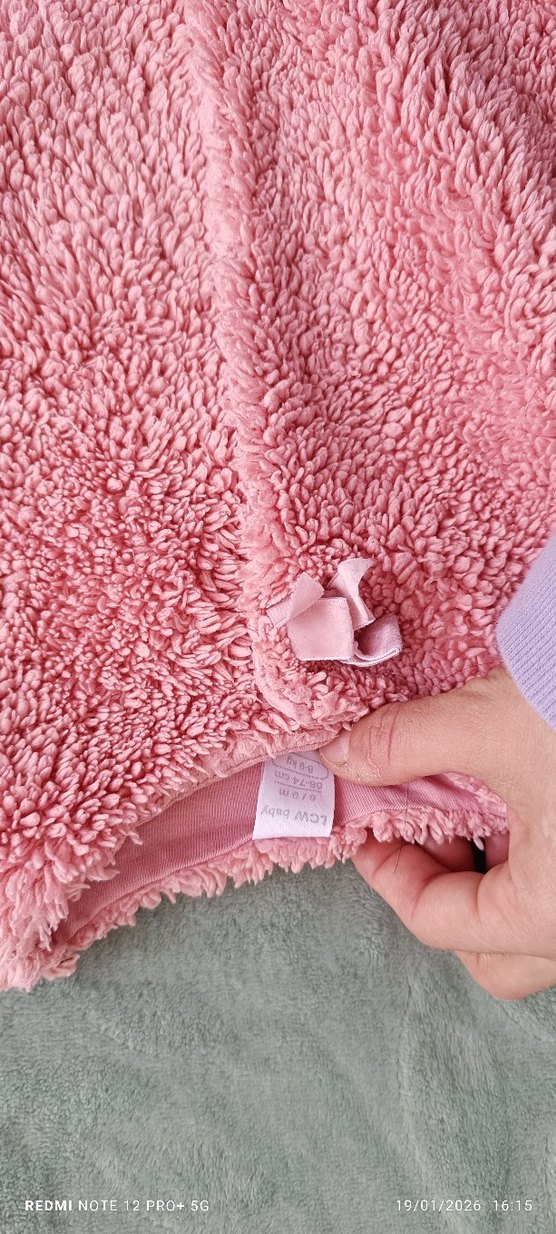 Kız Çocuk Pembe Kapüşonlu Peluş Yelek - Görsel 3