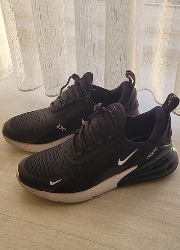 38,5 Beden Nike Airmax 270 ayakkabı