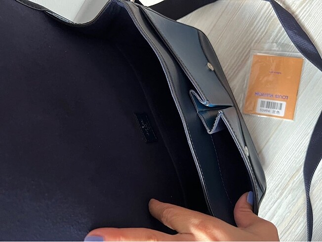 Beden mavi Renk Louis vuitton deri çanta