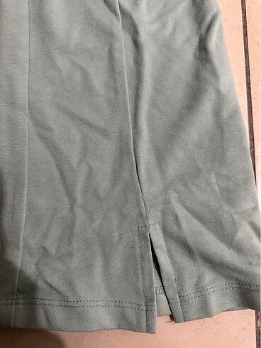 LC Waikiki kız çocuk yırtmaç paça pantolon