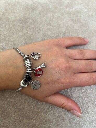 PANDORA CHARMLI BİLEKLİK
