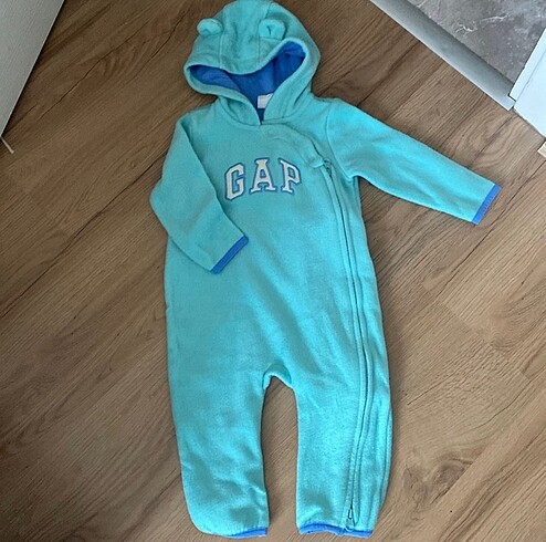Gap polar astronot tulum