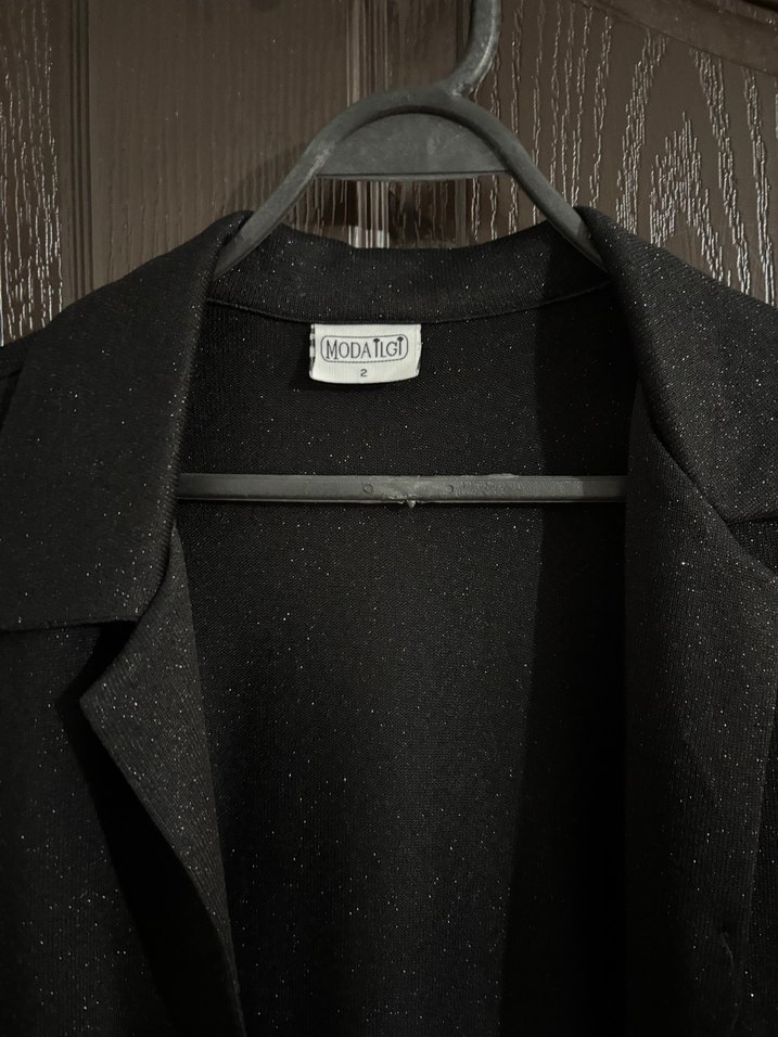 Düğmeli Siyah Midi Keten Ceket Gömlek - Görsel 2