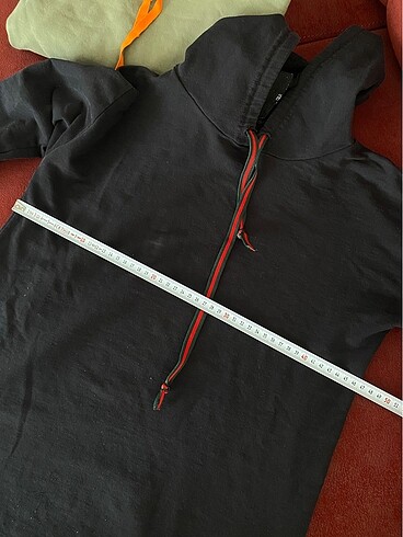 Diğer kapüşonlu sweatshirt