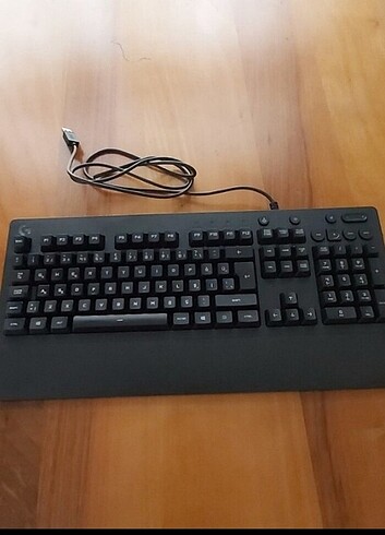 Logitech G213 klavye