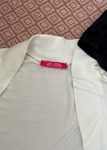 Beyaz, Vücuda Oturan Hamile ve Emzirme Üstü - Görsel 2