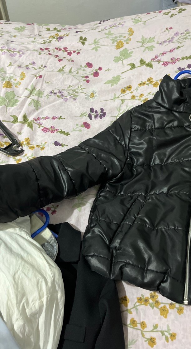 Kadın Siyah Deri Fermuarlı Kışlık Mont - Görsel 2