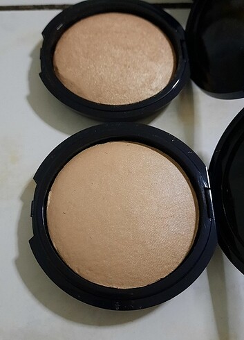 Terracotta pudra