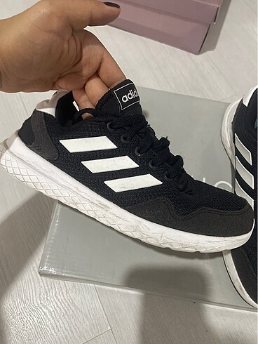 Adidas Spor ayakkabı