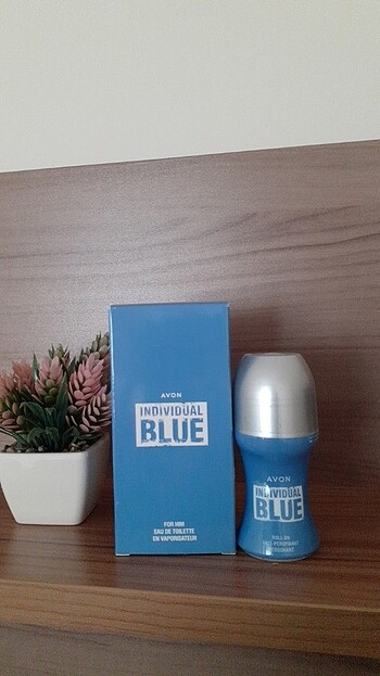 AVON INDIVUDUAL BLUE PARFUM 