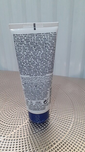 Avon AVON MULTI BIOTICS VE VANİLYA ICEREN E VITAMINLI KREM