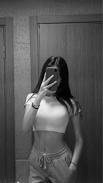beyaz trendyol milla crop