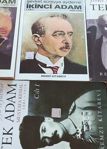 Tek adam, İkinci adam kitapları ikinci adam 1-3 kaldı. Tek adam