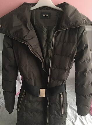 Bershka Mont