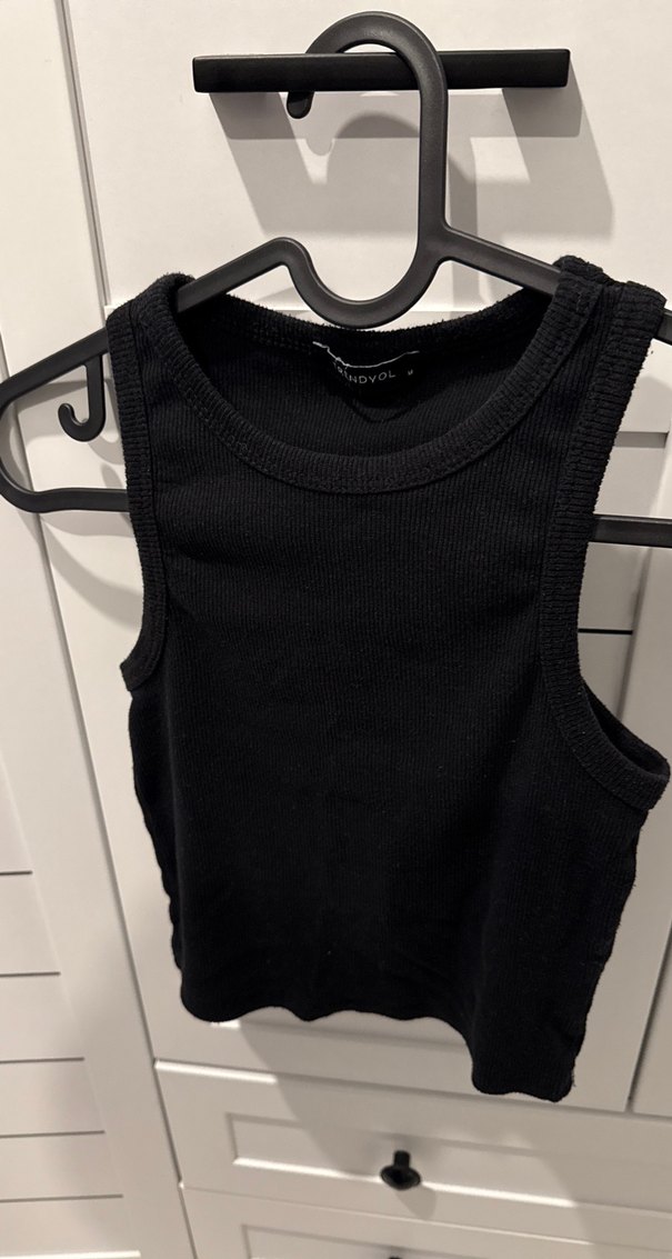 Siyah Halter Yaka Fitilli Kadın Atlet - Görsel 2