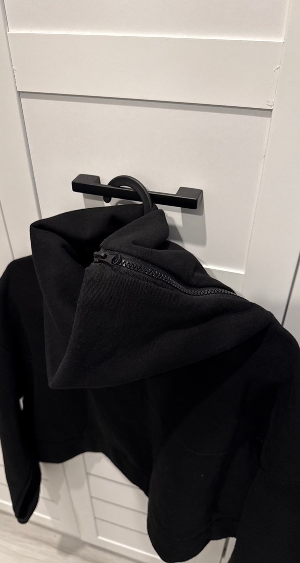 Siyah Kadın Fermuarlı Dik Yaka Crop Sweat - Görsel 3