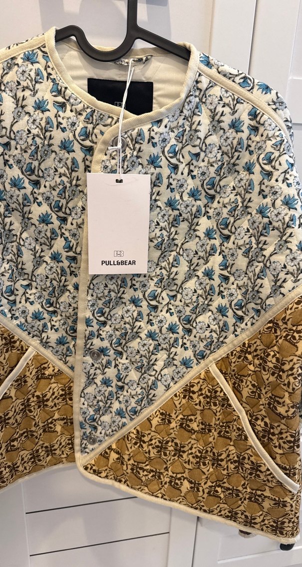 Desenli Kadın Ceket - Görsel 3