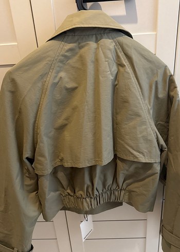 Bershka Kadın Haki Trençkot - Görsel 4