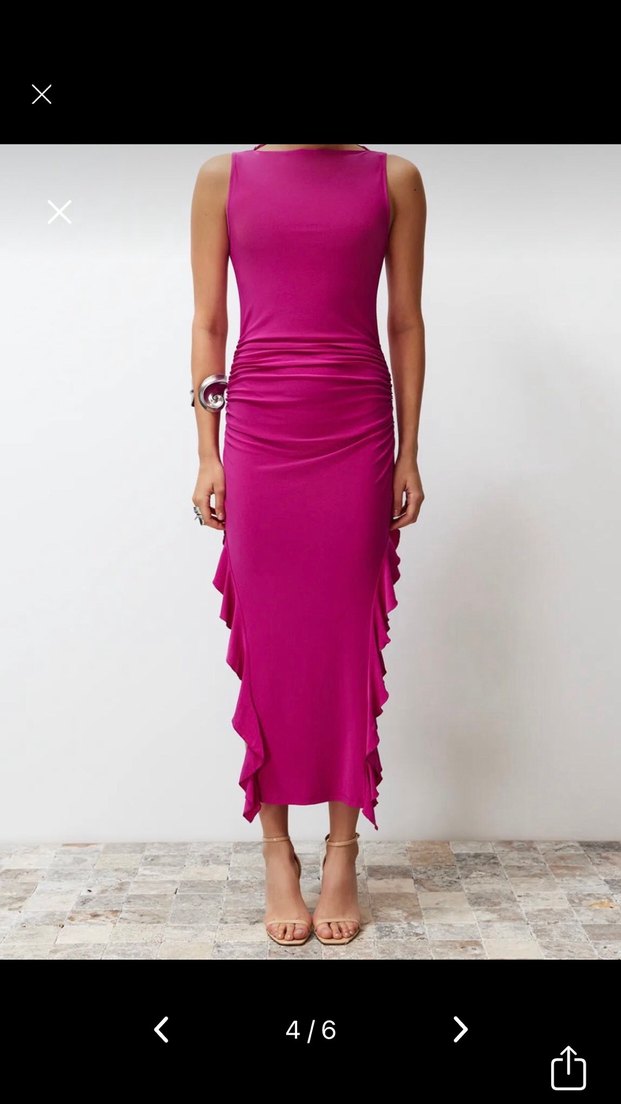 Pembe Fırfırlı Uzun Gövdeye Oturan Elbise - Görsel 4